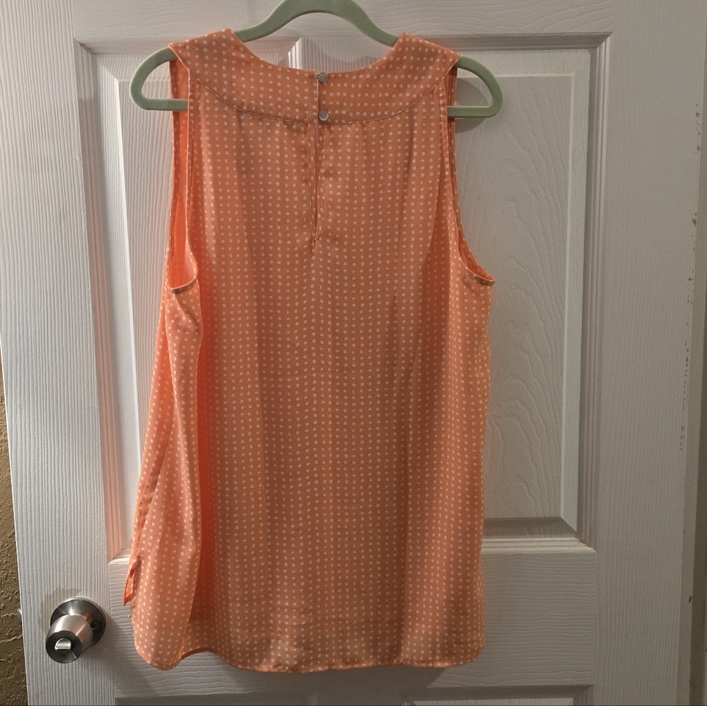 Daniel Rainn Women's Sleeveless Top - Picture 5 of 13